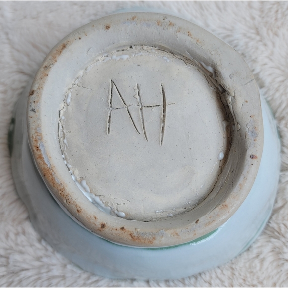 White and green ceramic bowl - Picture 6 of 15